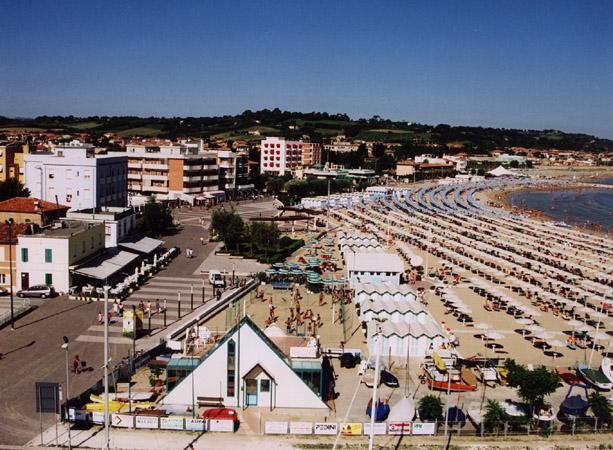 Hotel Plaza Fano Εξωτερικό φωτογραφία